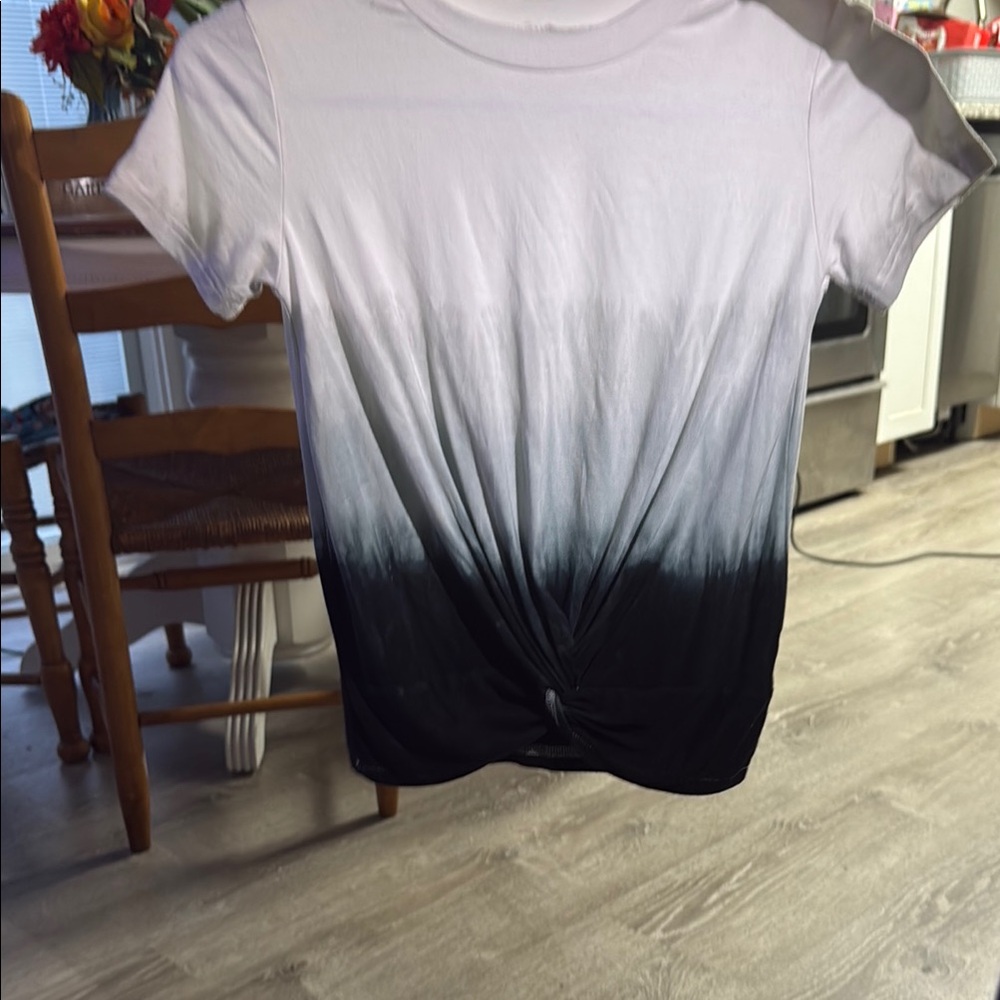 Black and White Gradient Crew Neck T-Shirt